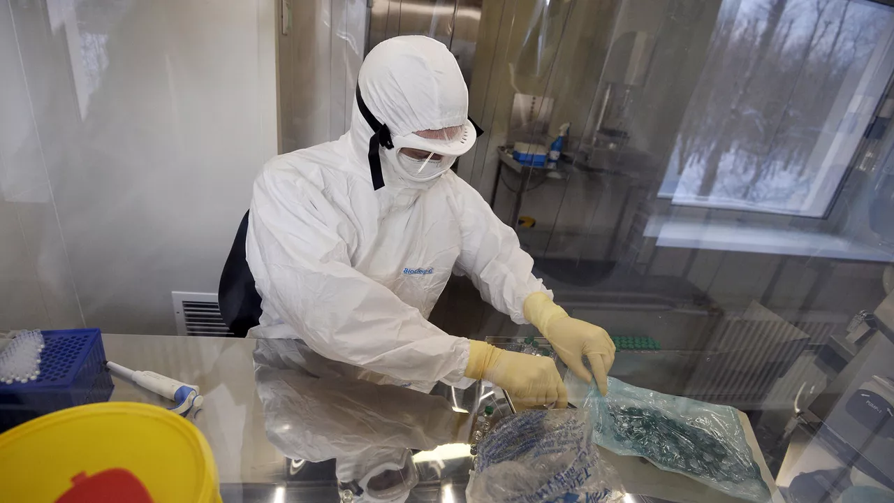 Thanks to the bright light - Russian scientists found a way to follow the movement of drugs